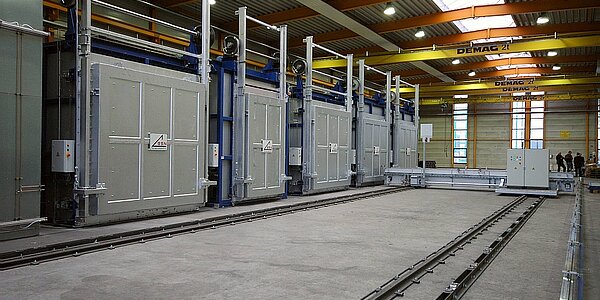 Fully automated heat treatment line for aluminium